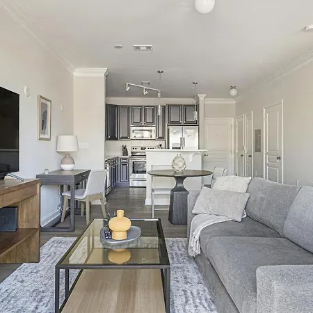 Landing At The Arboretum - 1 Bedroom In The Arboretum